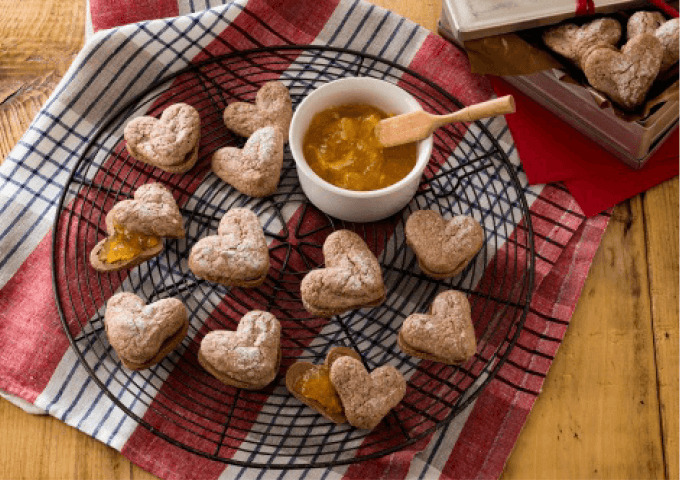 ママレードのハート型ブッセ